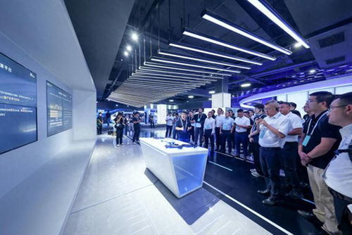 長安汽車以智能科技定義數智汽車新標準，領航技術開發新賽道